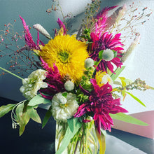 Load image into Gallery viewer, Summer Flower CSA Subscription
